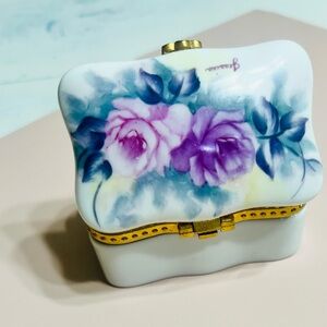 Vintage Porcelain Trinket Box with Floral Design